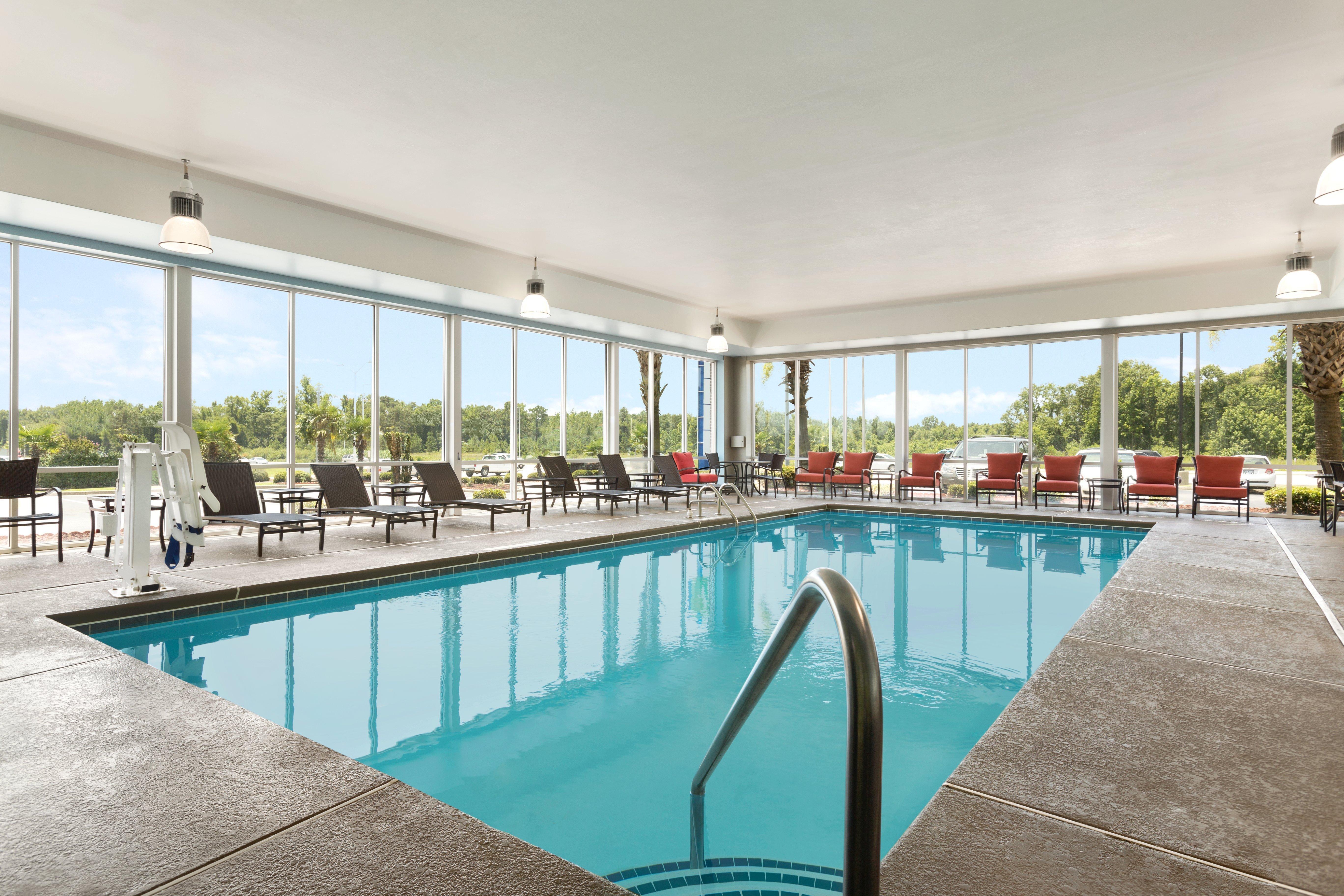 Holiday Inn Express & Suites Florence By Ihg Zewnętrze zdjęcie